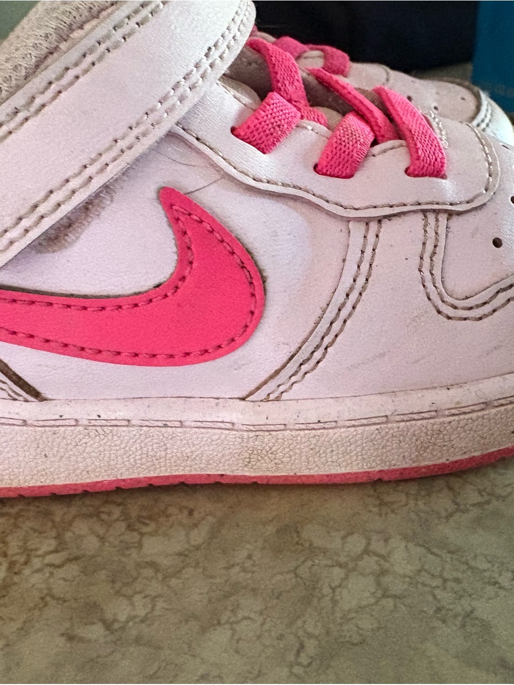 Nike White and Hot Pink Kids Low Top Sneaker